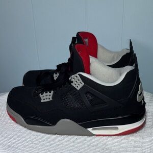 Air Jordan 4 retro bred
